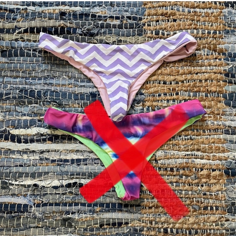 Moana Vee Bottoms, Reversible. size Small. Gently used. Purple white pair only!